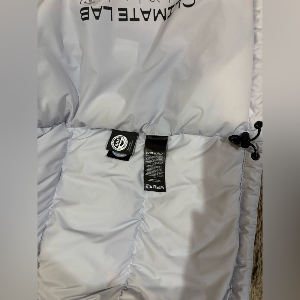 Aritzia The Super Puff - Very Light Gray (grayish white w/ blue hue) Size XS - Picture 14 of 16